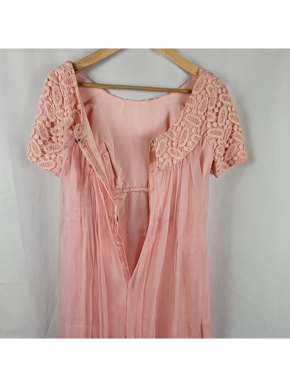 Vintage Dress Empire Waist Pink #1826 - Picture 5 of 16